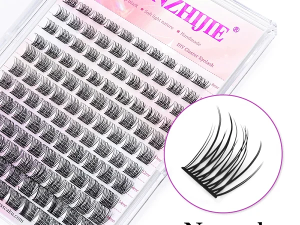 NATURALUXE LASHES